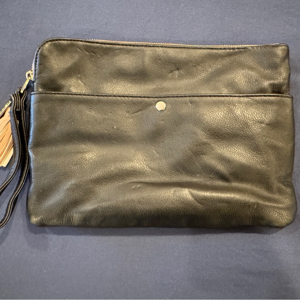 Steve Madden Black and Beige Wristlet - Picture 7 of 7